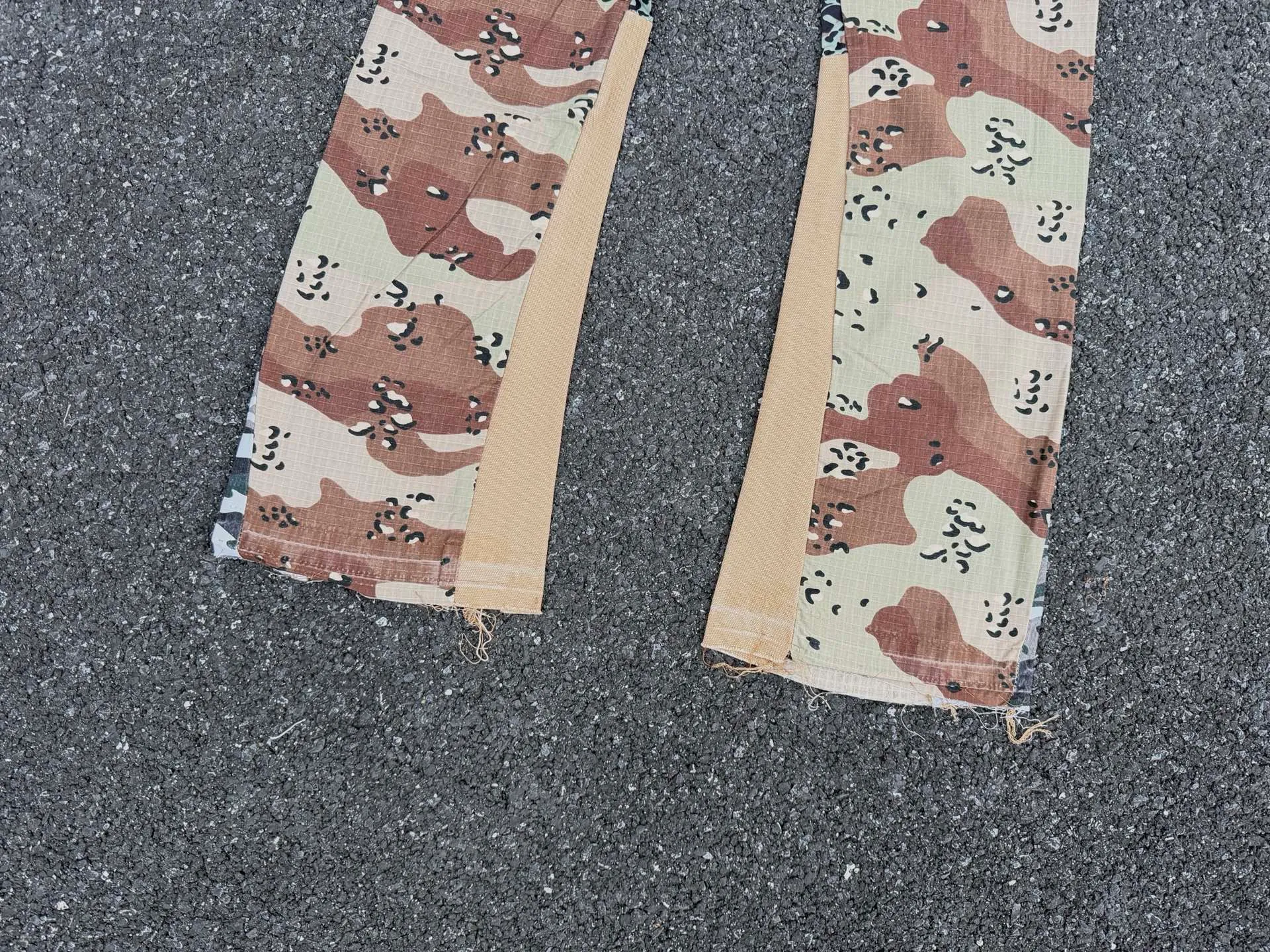 P250💰GA04 GALLERY DEPT. Desert camouflage spliced ​​overalls American high street loose multi-pocket micro-flare casual trousers Code number: 28 30 32 34 36